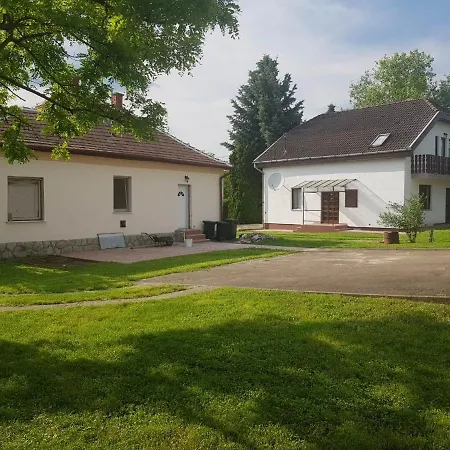 Czinege Vendeghaz - Nagy Haz Apartment Poroszlo
